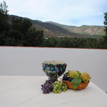El Domingo En El Valle Фондон Номер фото