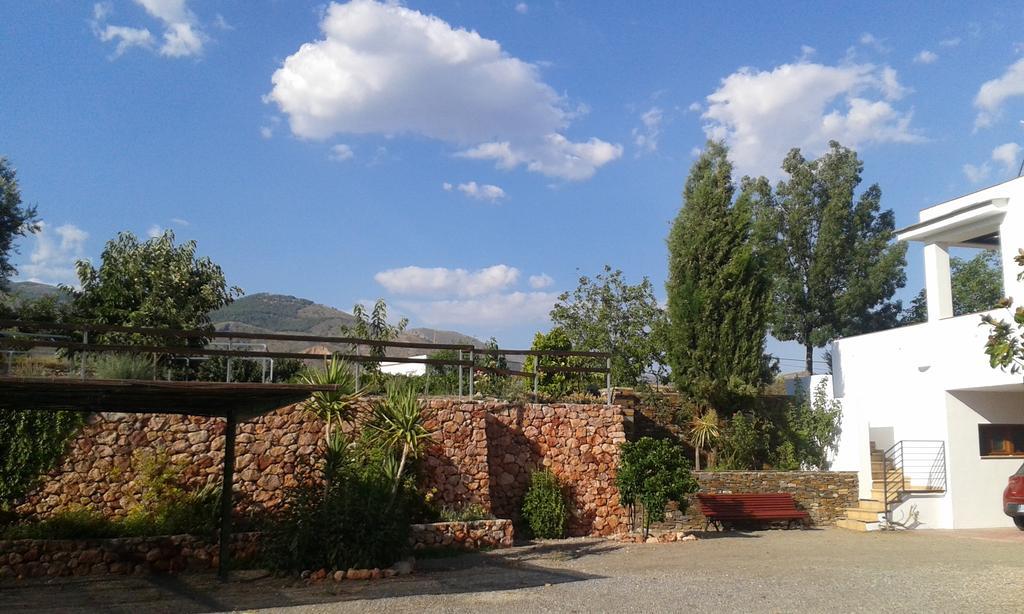 El Domingo En El Valle Фондон Экстерьер фото